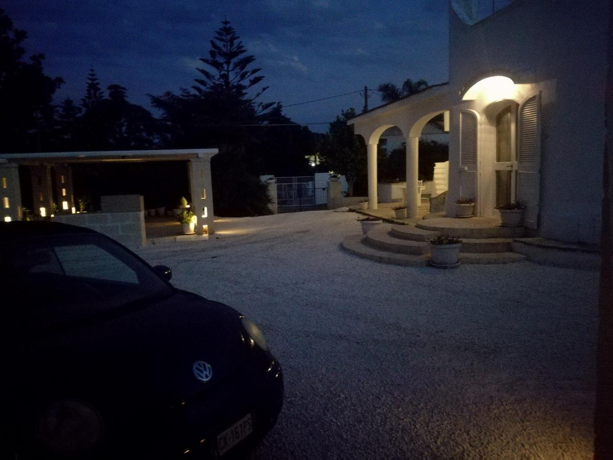 La Dimora Di Nonna Giuliana Hotel Ostuni Bagian luar foto